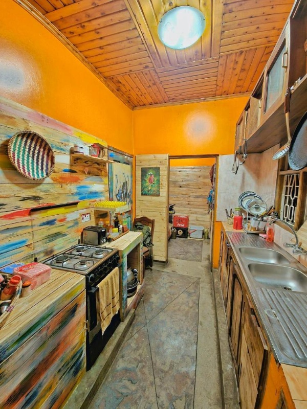 Mazzola Safari House & Backpacking image 19