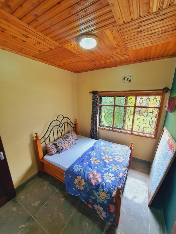 Mazzola Safari House & Backpacking image 24