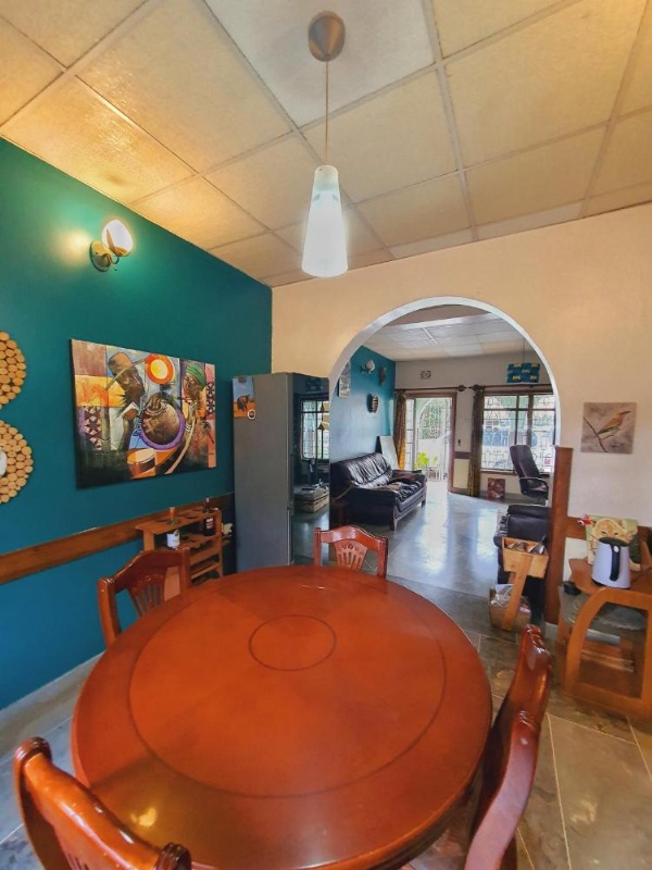 Mazzola Safari House & Backpacking image 30
