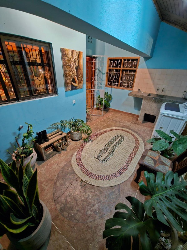 Mazzola Safari House & Backpacking image 5