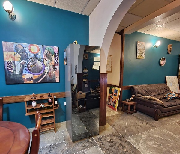 Mazzola Safari House & Backpacking image 7